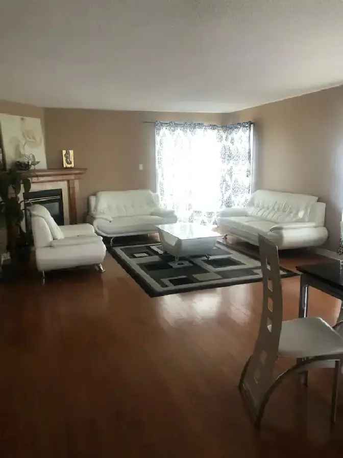 Room For Rent In Stittsville-Kanata December 1 All Inclusive