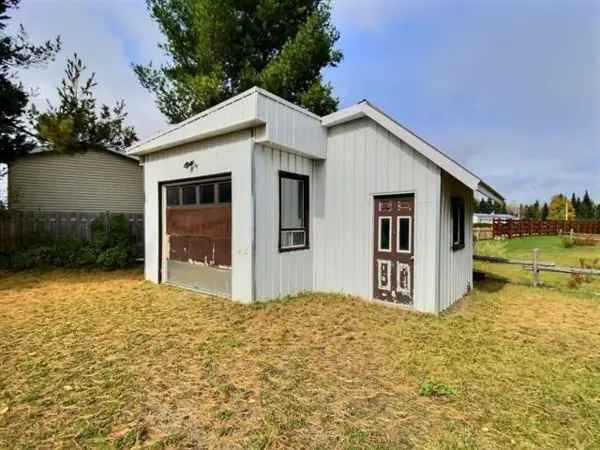 2-Bedroom Mobile Home for Sale Near Amenities