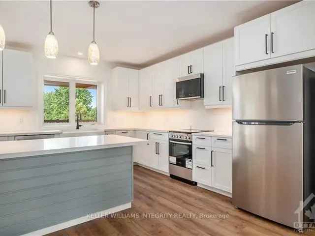 House For Sale in Rideau Lakes, Ontario