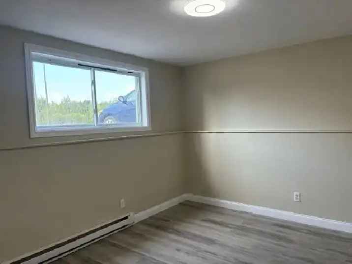 Unit 42, 721 Irvine St, 1-bedroom apt (1 bath 1 kitchen) North