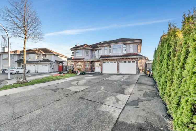 A $1,799,000.00 House/Single Family with 7 bedrooms in West Newton, Surrey