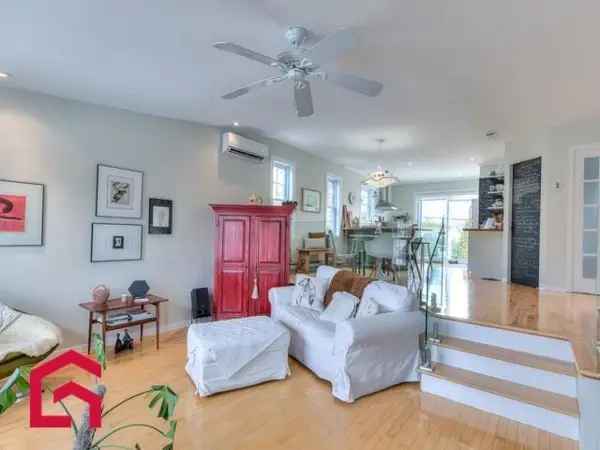 Bungalow for Sale Laurentides 2 Bed 3rd Bed Potential