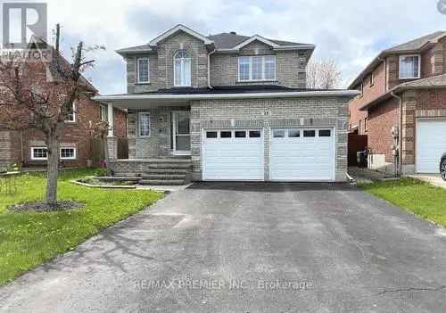 House For Sale In Barrie, Ontario