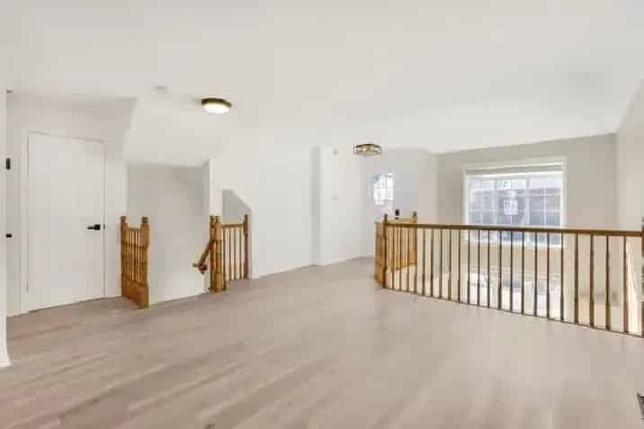 Completely Renovated Condo in Prime Kanata Location