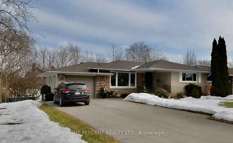 Buy Bungalow in St. Catharines with Scenic Views and Modern Comforts