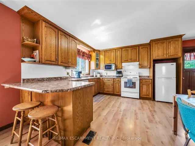 House For Sale in Lincoln, Ontario