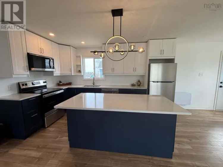 Extensively Renovated Bungalow - 4 Beds, 2 Baths - Near Shopping