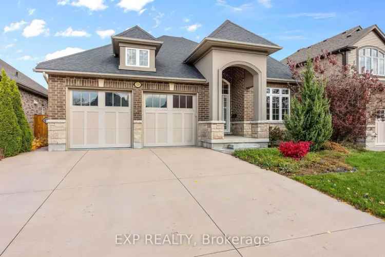 Rinaldi Bungalow in Coyle Creek Welland 3 1 Beds 3 Baths