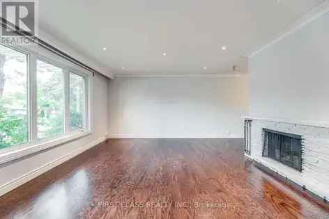 4 rooms apartment of 386 m² in Toronto