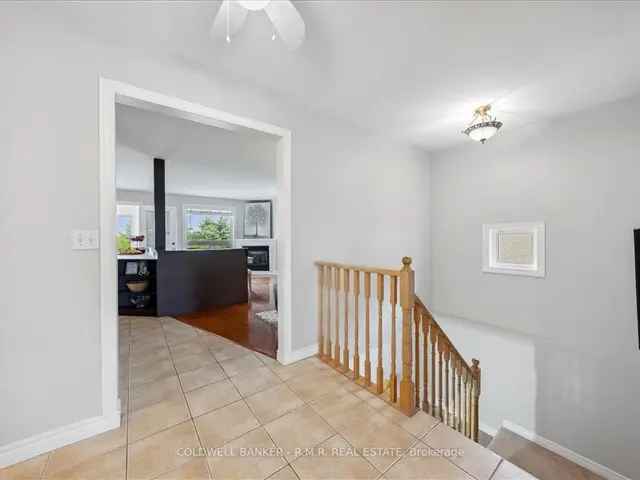 Cobourg Bungalow: 2+1 Beds, 3 Baths, Pool, Hot Tub, Finished Basement