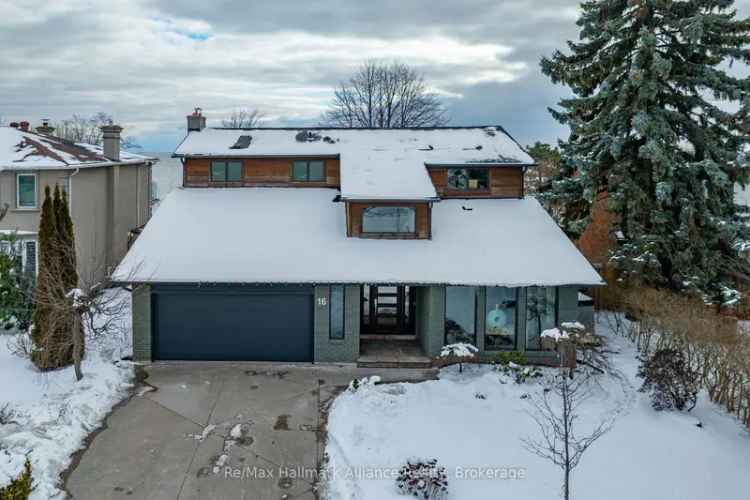 Luxury Waterfront Home in South Oakville