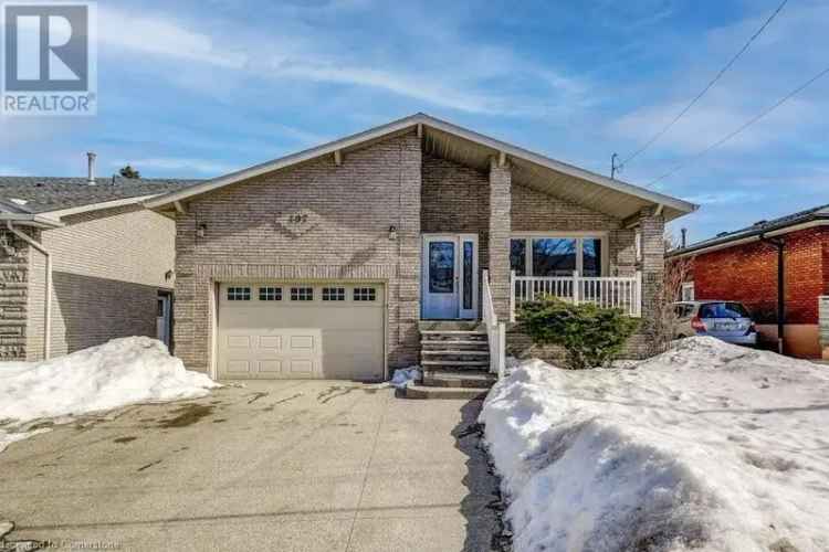 House For Sale in 197, Ridge Street, Hamilton, Ontario