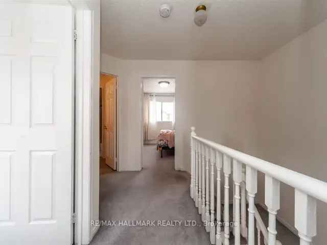 137 Waller St Whitby Gem: Updated Kitchen Open Concept Home