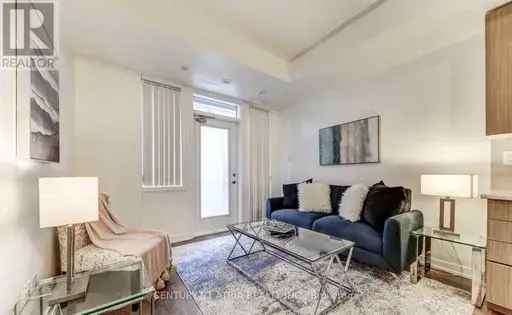 1 room apartment of 130 m² in Toronto