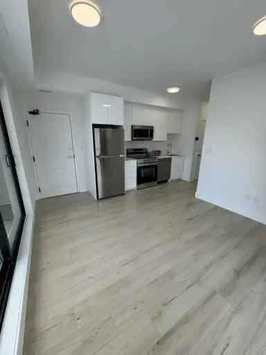 Rent Modern Condominium Apartment in Niagara Falls with Two Bedrooms