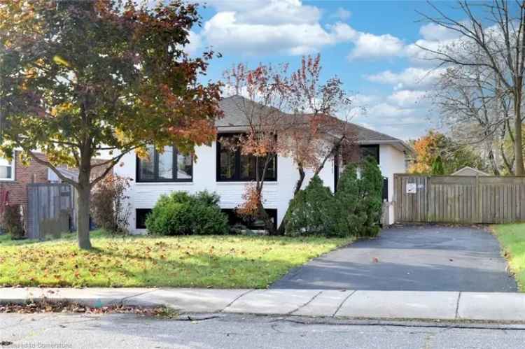 House For Sale in 145, Winchester Boulevard, Hamilton, Ontario