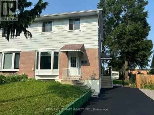 House For Sale In Barrie, Ontario