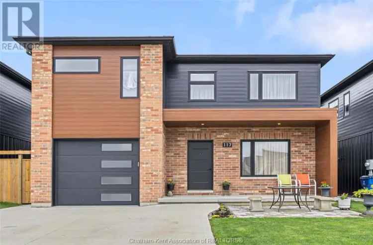 Stunning 4 4 Detached Home 2800 Sq Ft Finished Bsmt High End Finishes