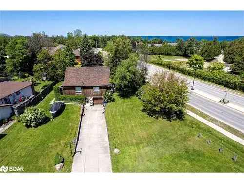 House For Sale In Collingwood, Ontario