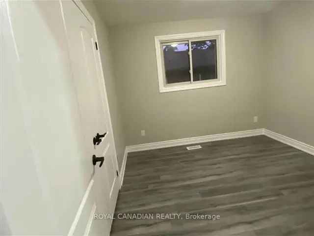 3-Bedroom Home near Mohawk College Hamilton Mountain