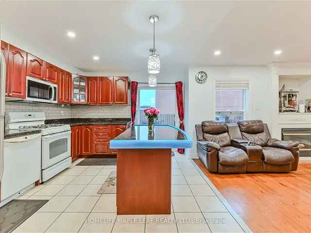 Solid Tribute Brick Home 3+1 Beds 4 Baths In Law Suite