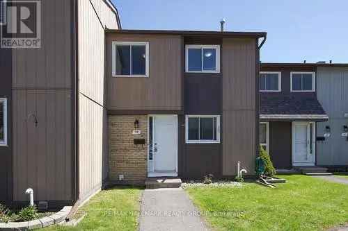 Barrhaven Townhouse For Sale 3 Bed 2 Bath Family Friendly