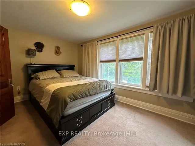 House For Sale in Quinte West, Ontario