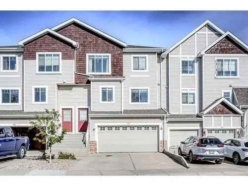 Executive Townhouse in Hidden Valley Calgary