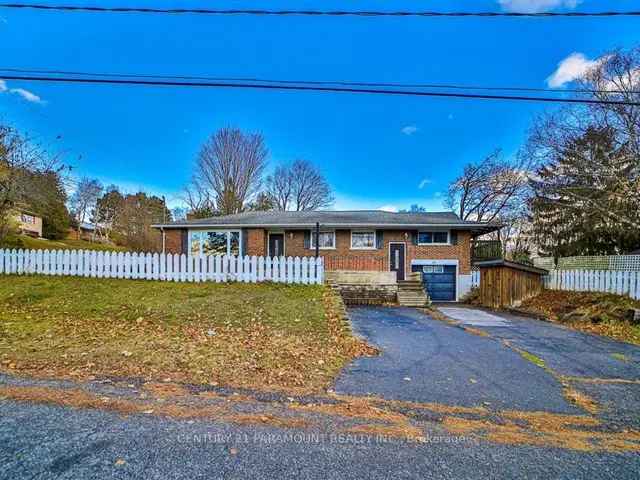 House For Sale in Brighton, Ontario