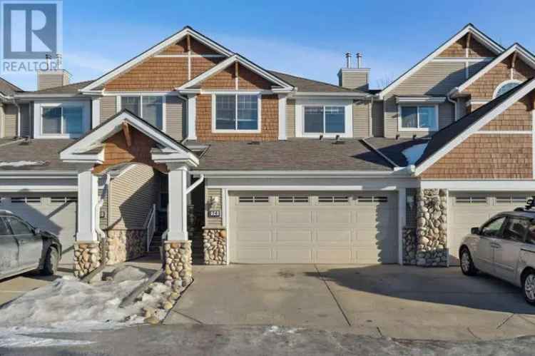 3-Bedroom Townhome in Discovery Ridge Calgary