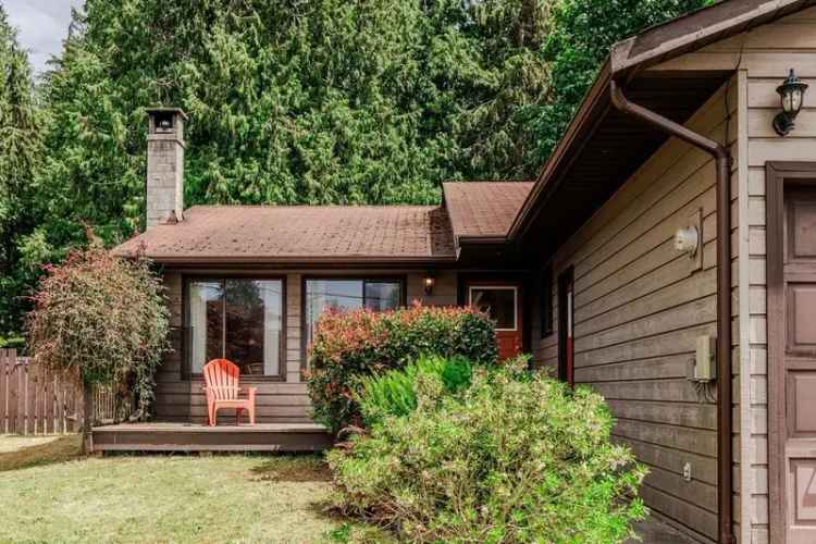 A $834,000.00 House/Single Family with 3 bedrooms in Gibsons & Area, Sunshine Coast