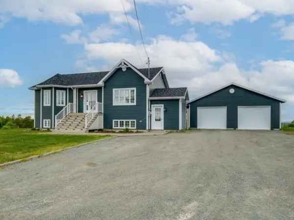 Bungalow for Sale with Large Garage and River Views