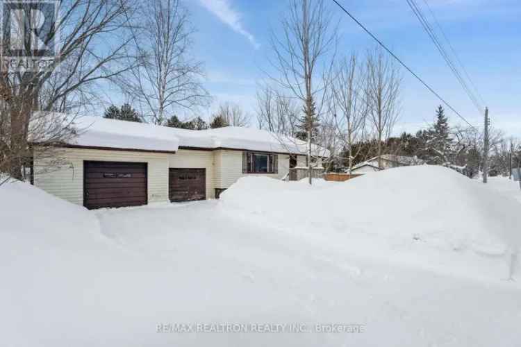 Lake Simcoe Waterfront Bungalow Two-Bedroom Home