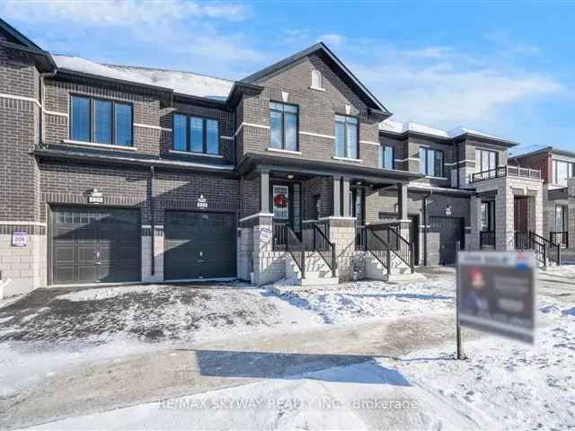 3-Bedroom Townhouse in Lindsay ON - Modern Family Home