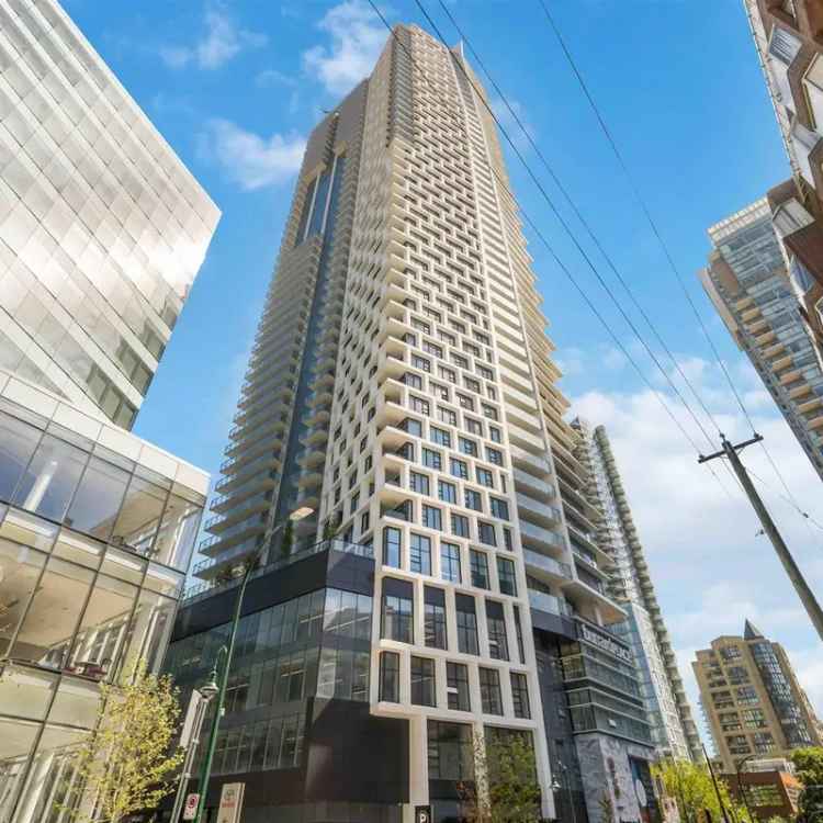 Luxury 2 Bed 2 Bath Plus Den at Burrard Place