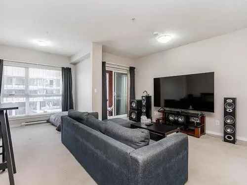 Buy condo in City Centre Surrey with 1 bedroom and modern features