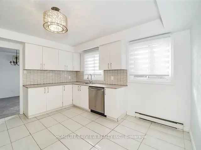 Fully Renovated 4 1 Bedroom Home Quiet Street