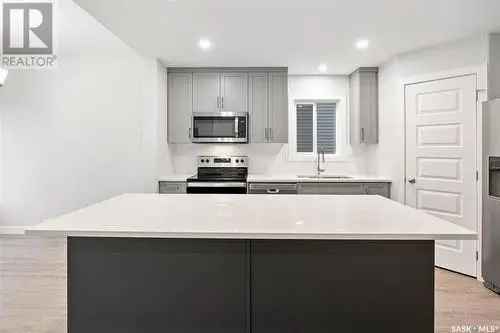 New 1556 sq ft 2 Storey Home in Saskatoon with Legal Suite Option