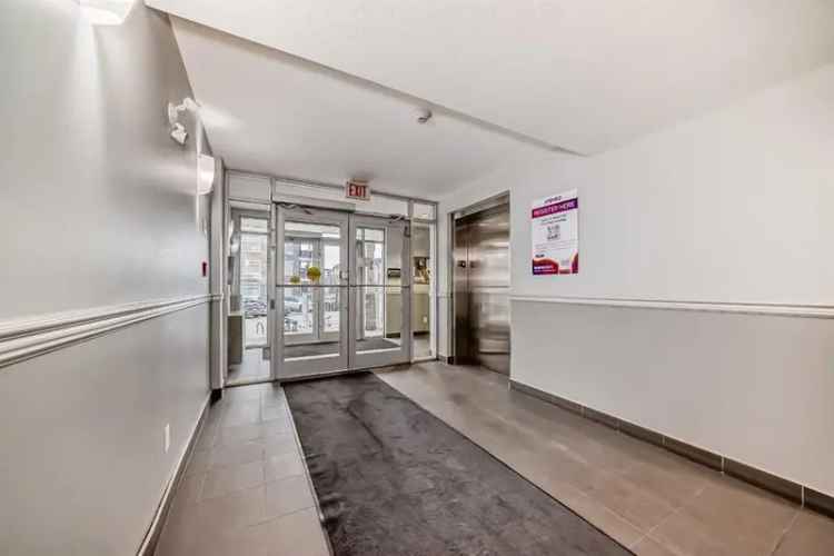 Modern 2-Bed 2-Bath Condo in Skyview Ranch