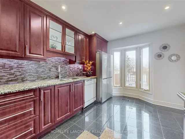 Stunning Detached House in Brimley Finch