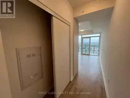 1 room apartment of 270 m² in Toronto