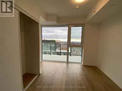 2 rooms apartment of 549 m² in Toronto