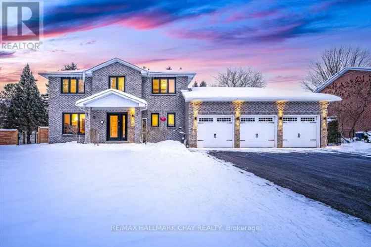 Fully Renovated Executive Family Home in Sharon