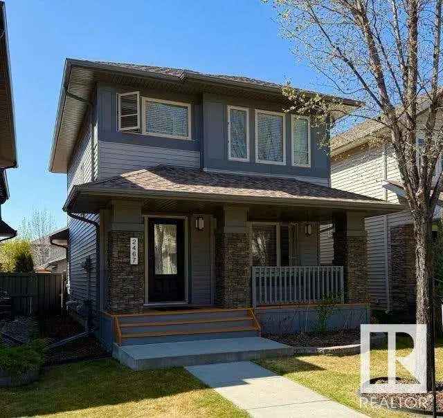 Ambleside 3-Bedroom Home with Double Garage and Deck