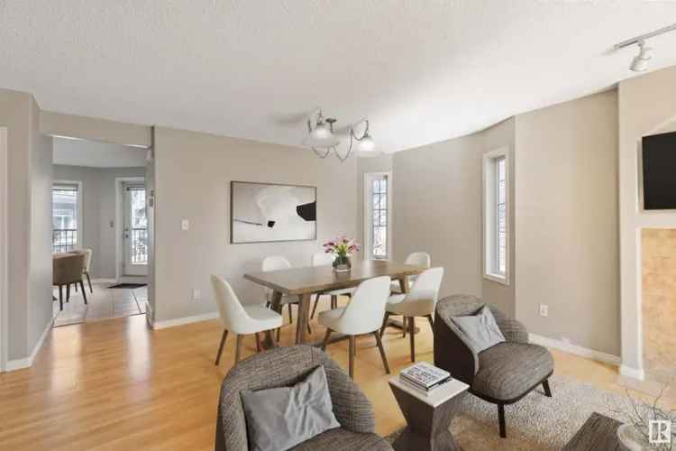 Spacious 3 Bed Townhome in Terwillegar Towne with Double Garage