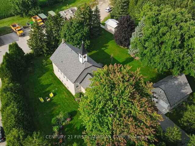 1889 Restored Schoolhouse:  Open Concept, 4 Beds, 2 Car Garage