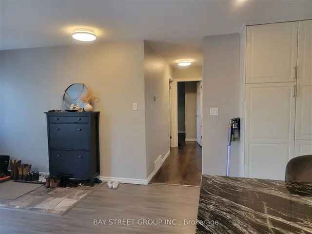 House For Sale in Innisfil, Ontario