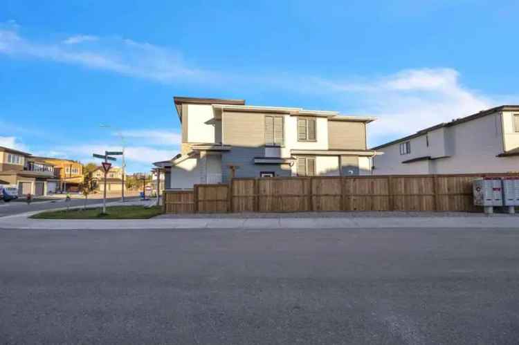 House For Rent in Calgary, Alberta