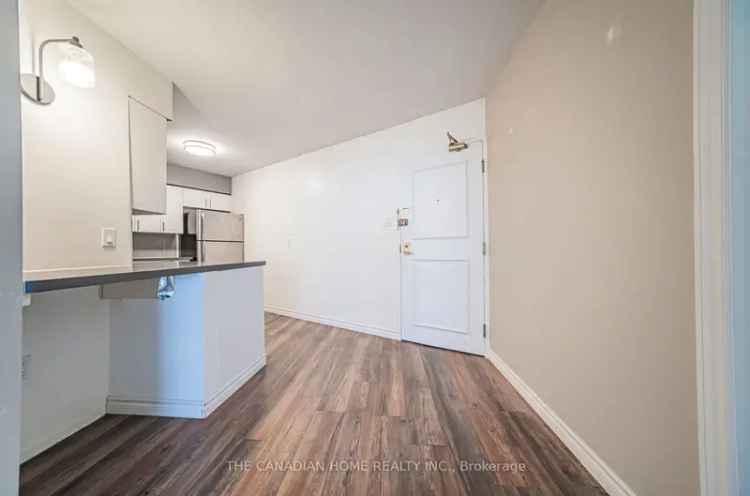 Condo For Sale in Toronto, Ontario