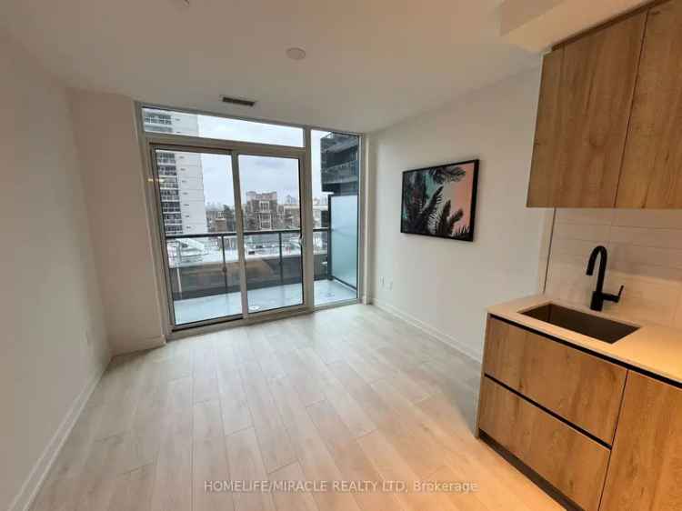 Condo For Rent in Toronto, Ontario